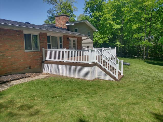 Composite deck with railing 7